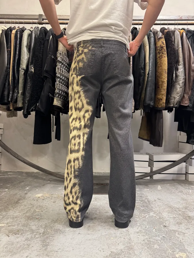 2000s Roberto Cavalli Leopard Shimmering Brut Pants - Image 5