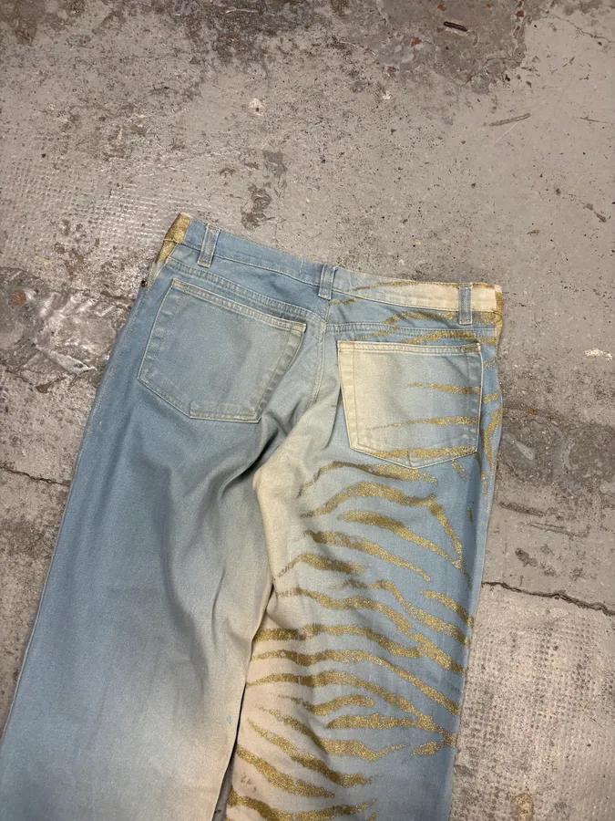 2000s Roberto Cavalli Light Blue Denim Gold Zebra Print Jeans - Image 7