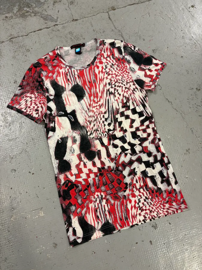 2000s Roberto Cavalli Red & Black Abstract Geometric T-Shirt - Image 4