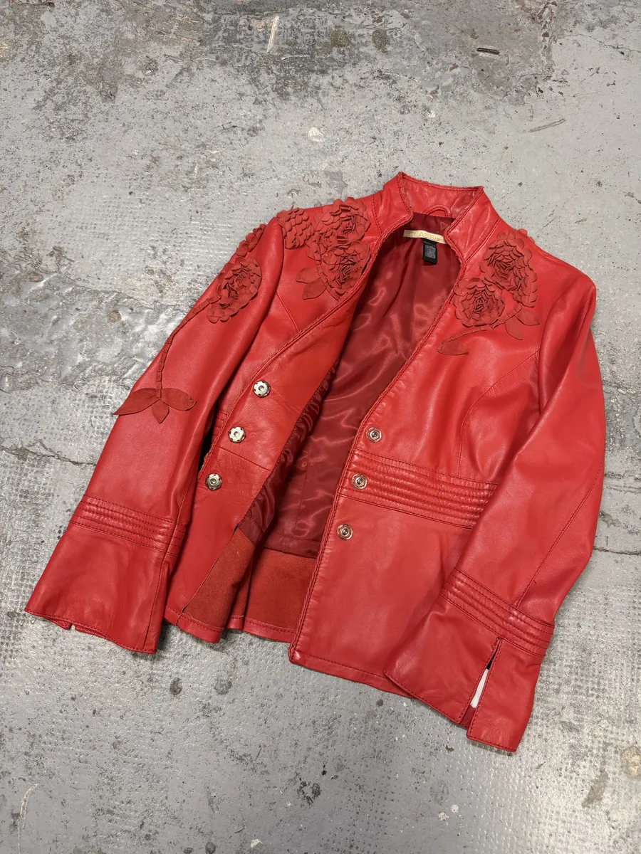 2000s Roberto Cavalli Roses Flowers Patchwork Red Leather Jacket - Image 7