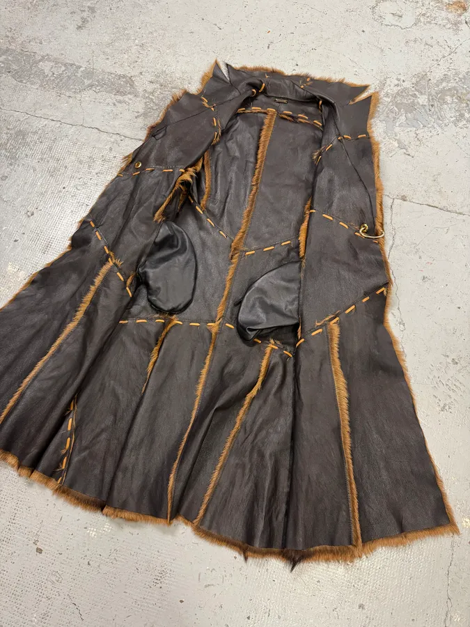 2000s Roberto Cavalli Royal Reversible Long Fur Brown Coat - Image 11