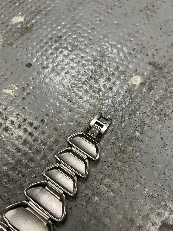2000s Roberto Cavalli Silver Crocodile Tail Bracelet Watch - Image 10