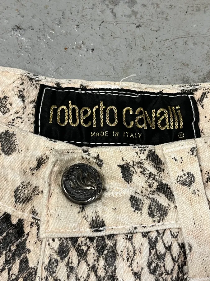 2000s Roberto Cavalli Snakeskin Effect White Pants - Image 9