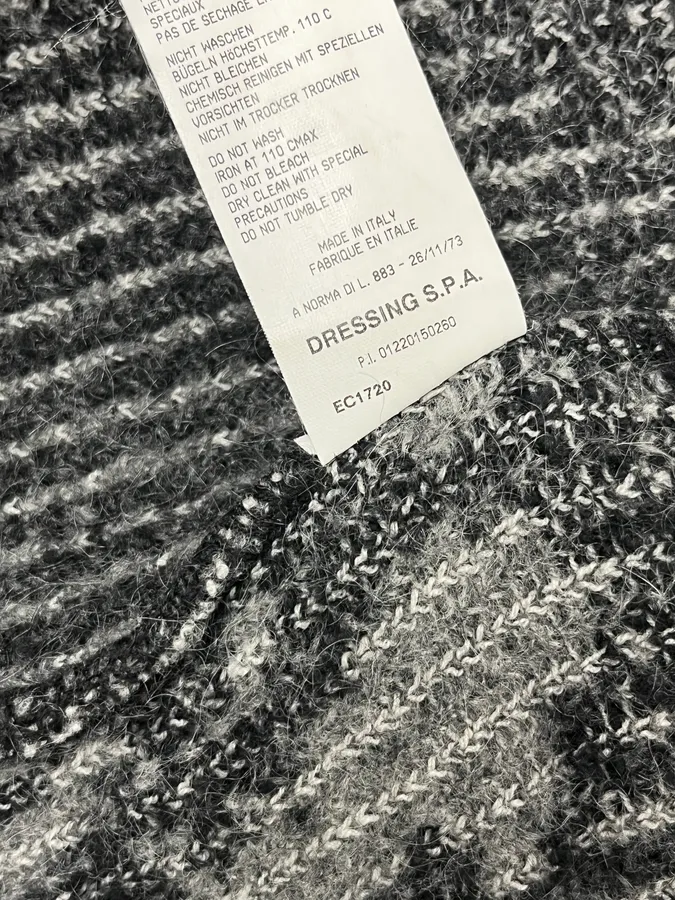 2000s Roberto Cavalli Snow Leopard Fur Wool & Mohair Collar Cardigan Jacket - Image 10