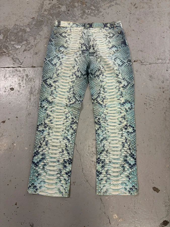 2000s Roberto Cavalli White & Blue Snakeskin Effect Pants - Image 5