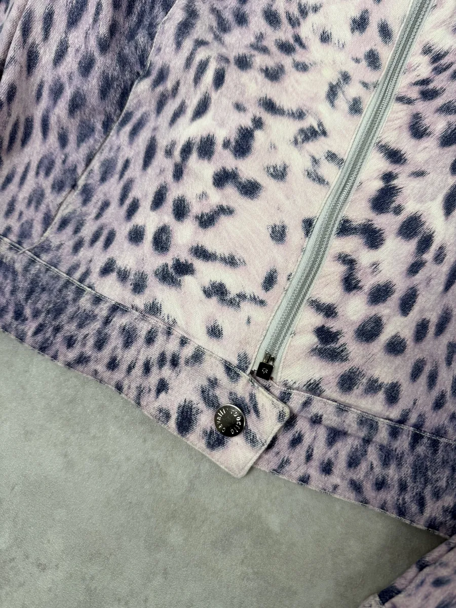 2000s Roberto Cavalli White & Purple Leopard Jacket - Image 9