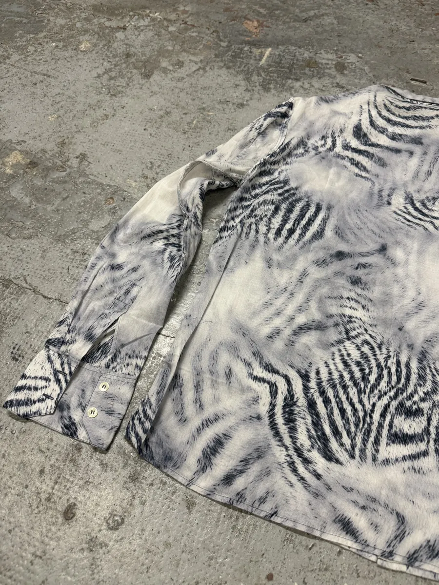 2000s Roberto Cavalli White Safari Savage Shirt - Image 8