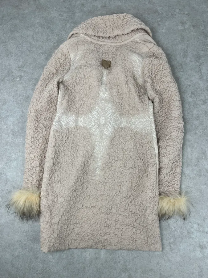 2000s Roberto Cavalli Wrinkled Texture Beige Long Cardigan Wrist Fur Jacket - Image 6