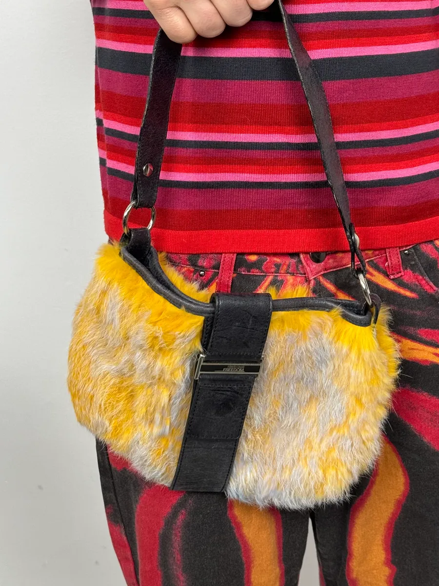 2000s Roberto Cavalli Yellow Fur Leather Handle Bag - Image 3
