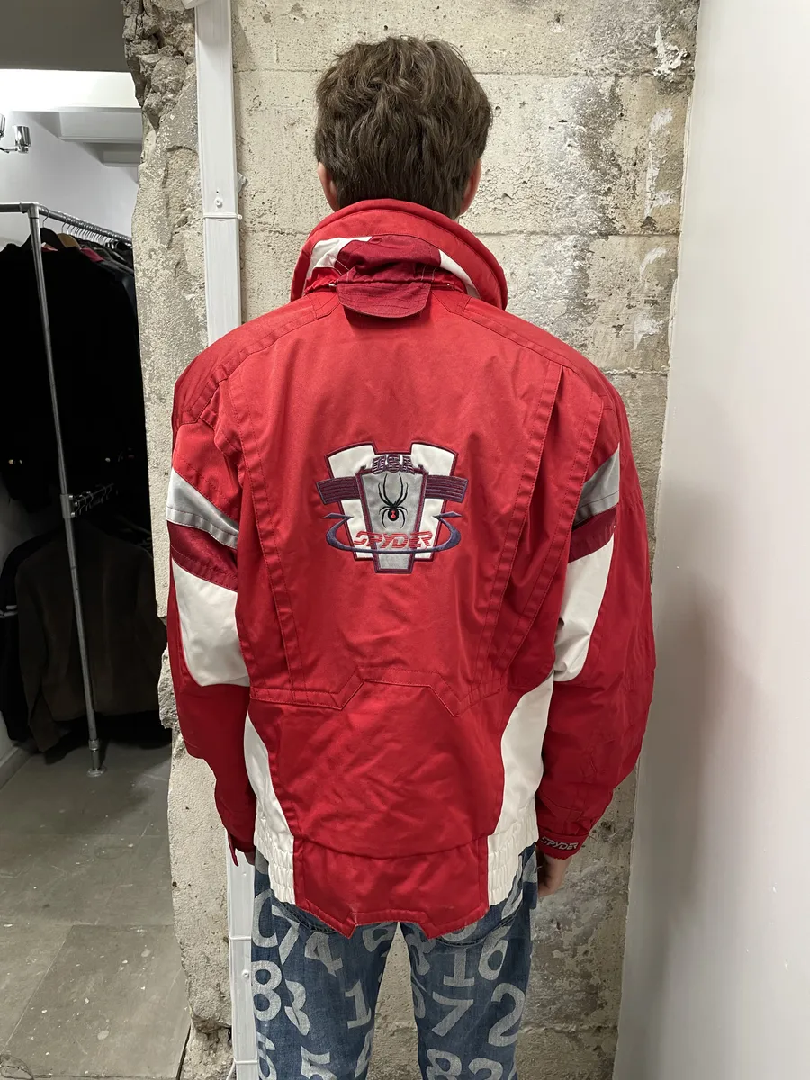 2000s Spyder Red & White Astro Ski Jacket - Image 4