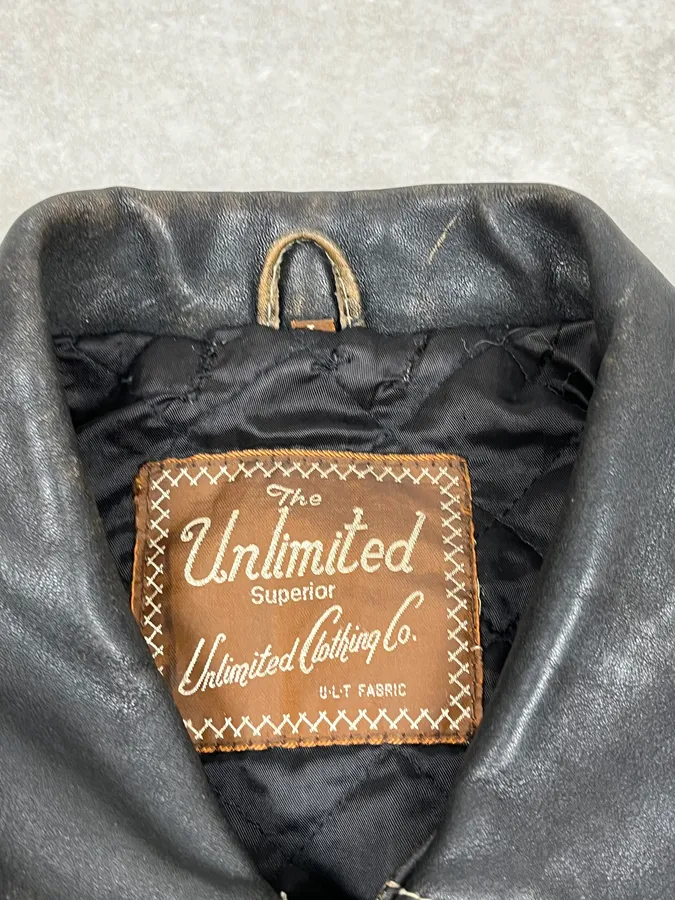 2000s Unlimited Archive Grey Eroded Leather Patina Trucker Jacket - Image 10