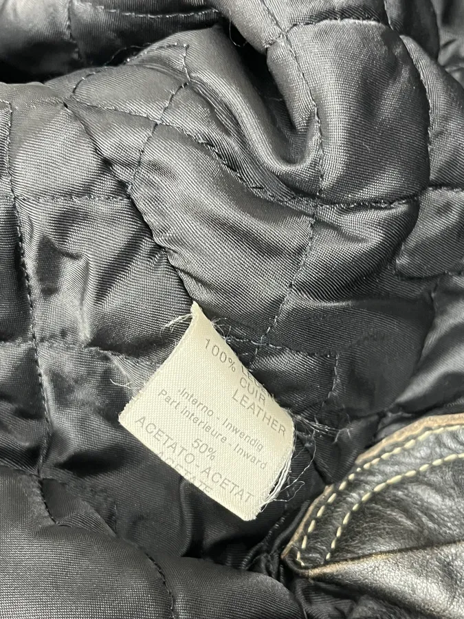 2000s Unlimited Archive Grey Eroded Leather Patina Trucker Jacket - Image 13