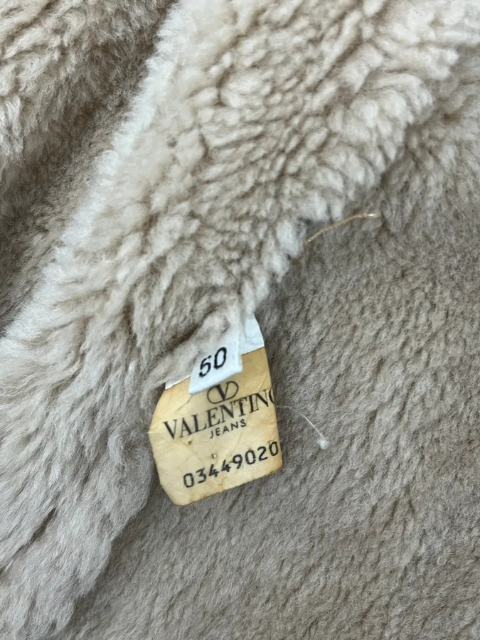 2000s Valentino Beige Shearling Leather Jacket - Image 11