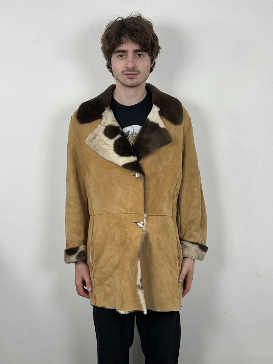 2000s Versace Beige Leather Fur Collar Cow Effect Coat - Image 4