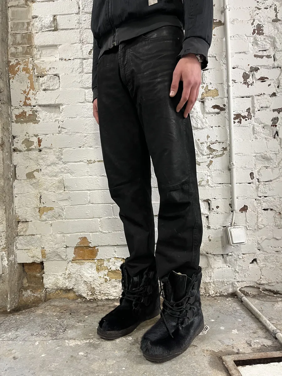 2000s Versace Black Eroded Leather Pants - Image 3