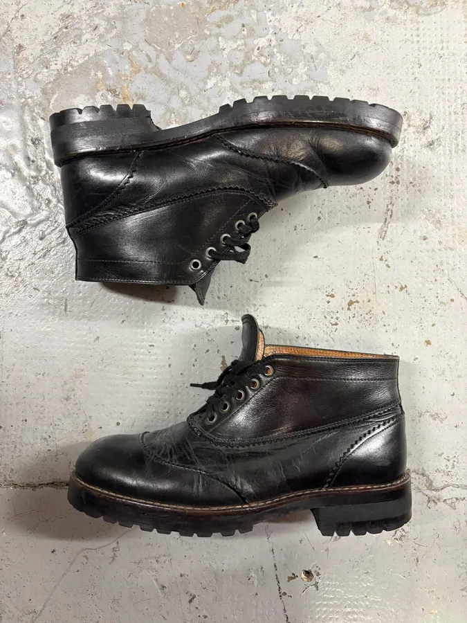 2000s Versace Black Leather Laced Boots - Image 4