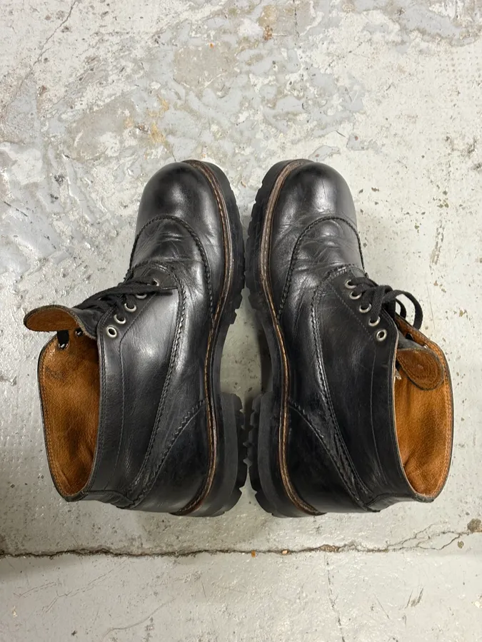 2000s Versace Black Leather Laced Boots - Image 5