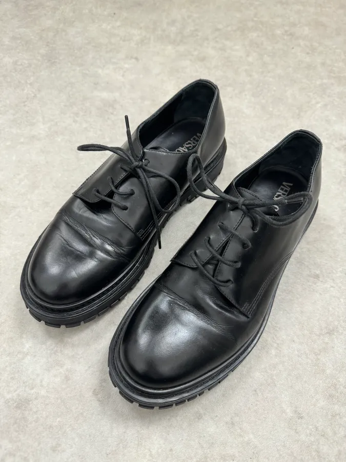 2000s Versace Black Leather Oxford Derby Boots - Image 2