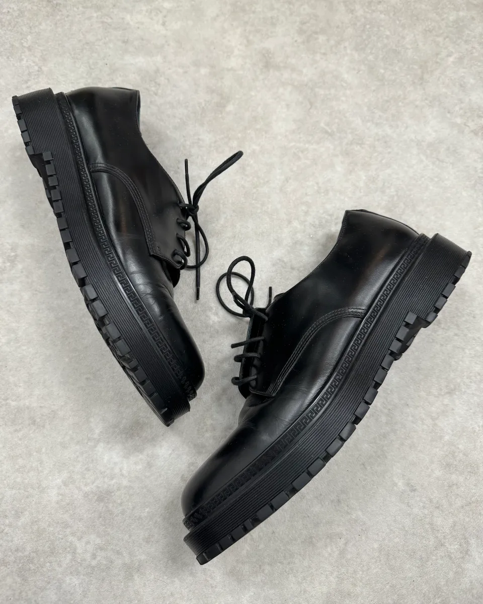 2000s Versace Black Leather Oxford Derby Boots - Image 3