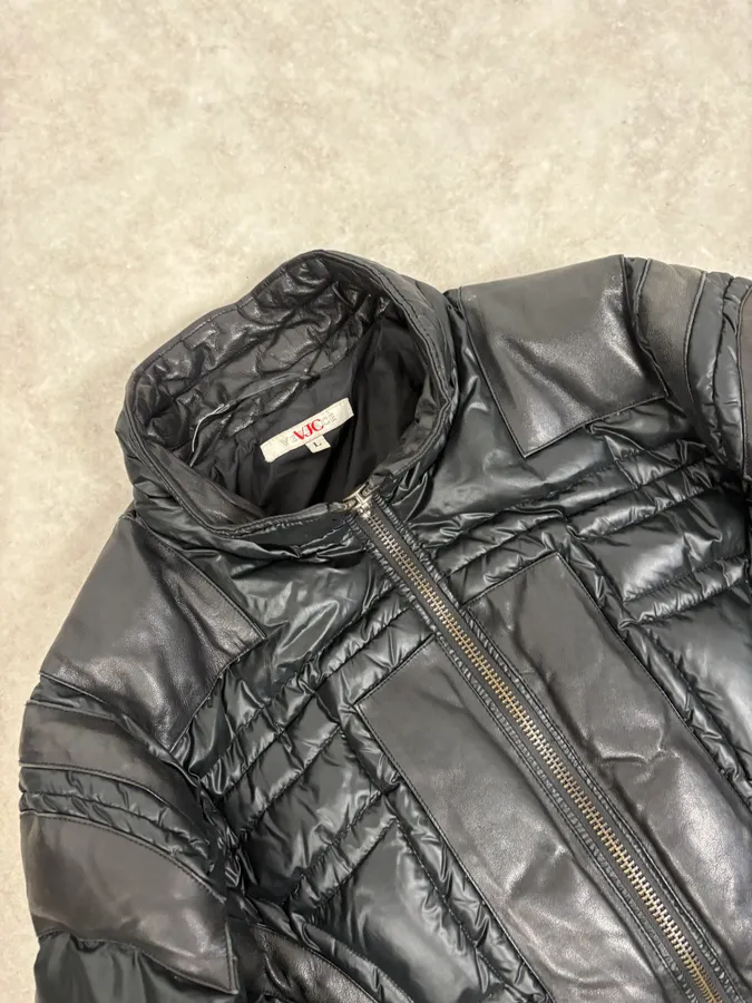 2000s Versace Black Puffer Bomber Jacket - Image 5