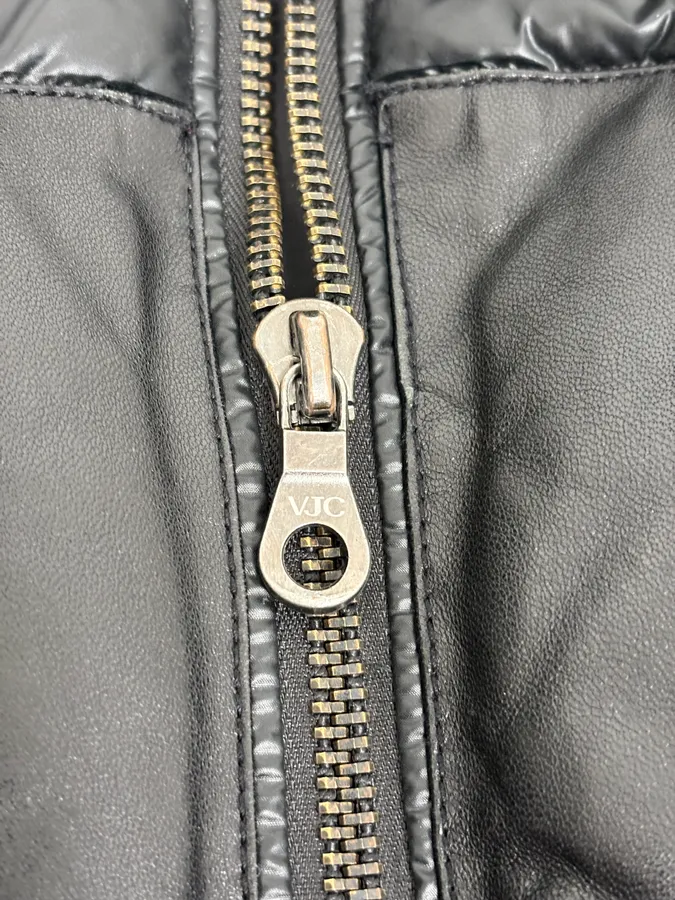 2000s Versace Black Puffer Bomber Jacket - Image 9