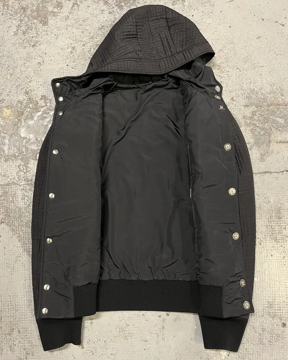 2000s Versace Black Quilted Hooded Jacket - Image 9