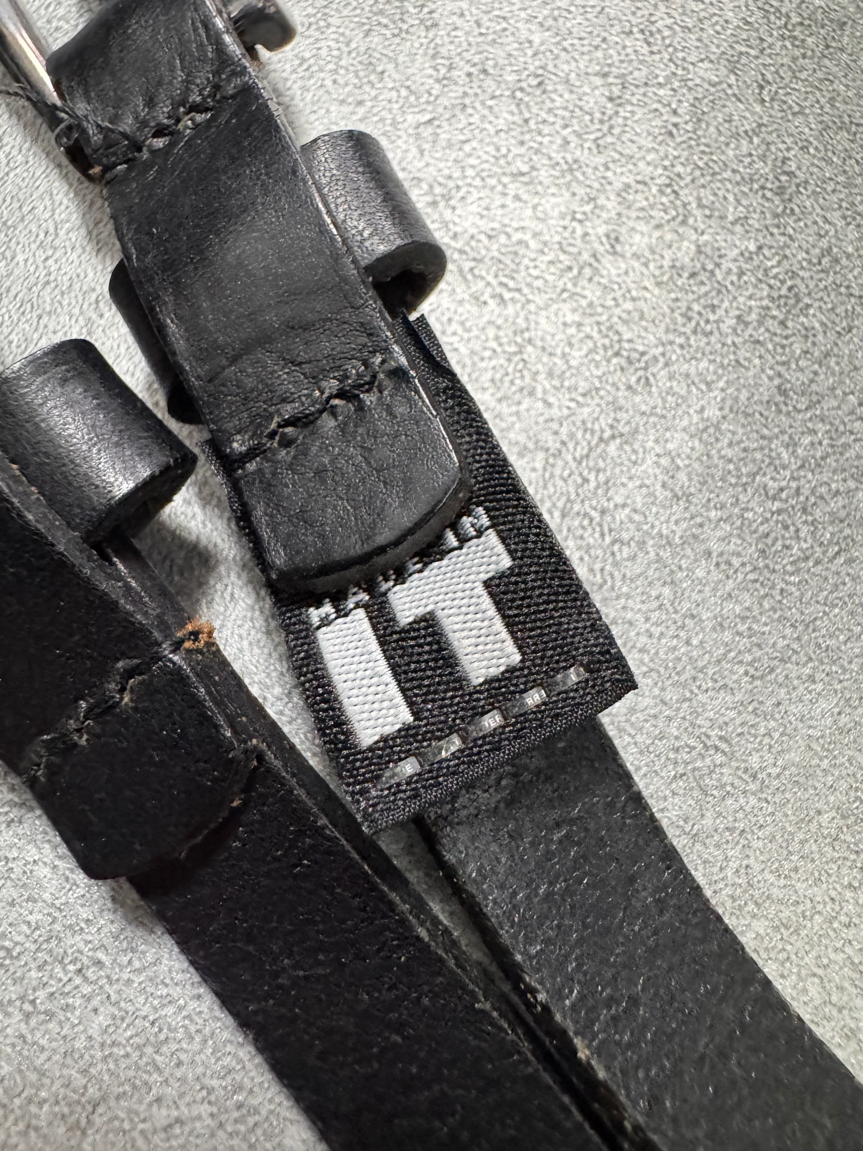 2000s Versace Full Zip Detachable Leather Belt - Image 3
