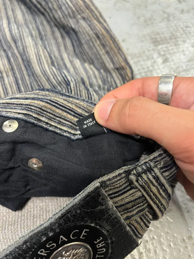2000s Versace Stripes Grey Pants - Image 15