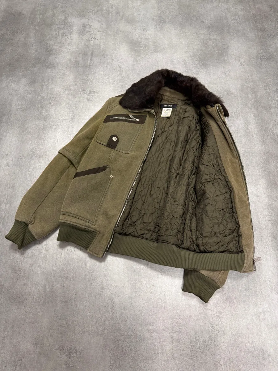 2000s Versace Utility Military Fur Collar Kaki Bomber Jacket - Image 3