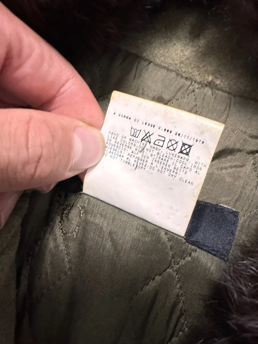 2000s Versace Utility Military Fur Collar Kaki Bomber Jacket - Image 9