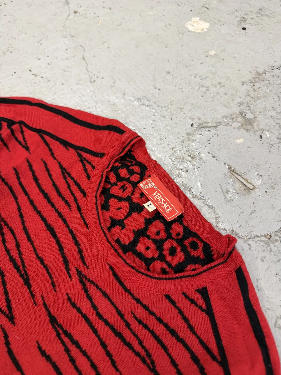 2000s Versace Zebra Leopard Red Longsleeves Sweater - Image 7
