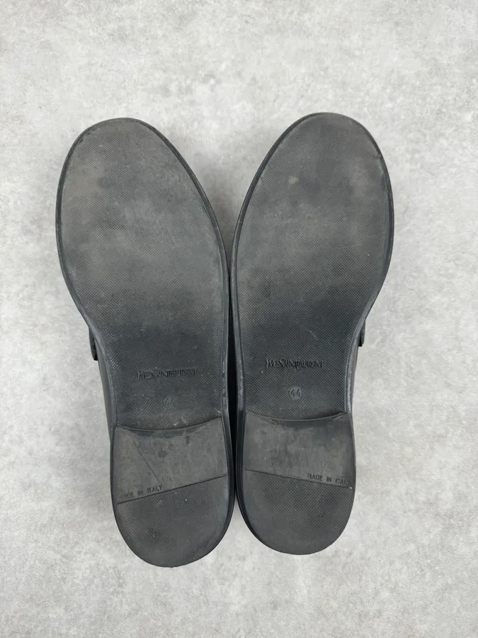 2000s Yves Saint Laurent Black Minimalist Leather Loafers - Image 7
