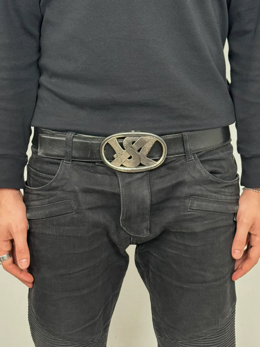 2000s Yves Saint Laurent Black Propaganda Leather Belt - Image 2
