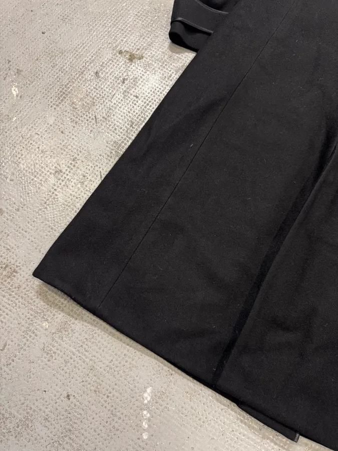 2000s Yves Saint Laurent Black Wool Trench Coat - Image 12