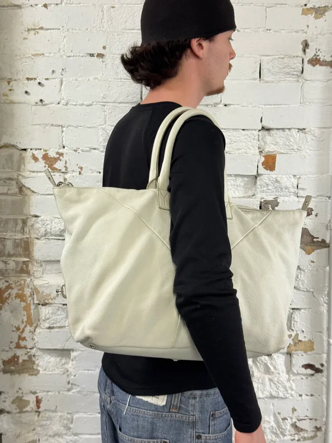 2000s Yves Saint Laurent Cream Leather Tote Bag - Image 2