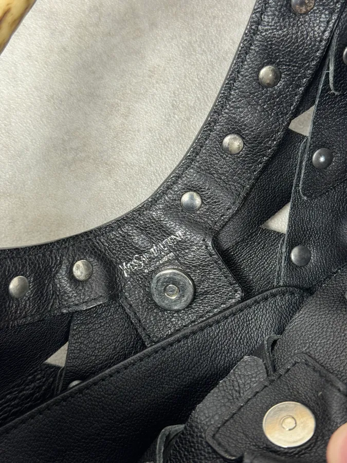 2000s Yves Saint Laurent Mombasa Black Leather Rivet Studded Horn Handle Bag - Image 9
