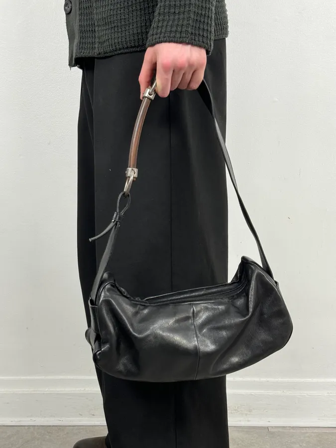 2000s Yves Saint Laurent Mombasa Black Leather Shoulder Bag - Image 3