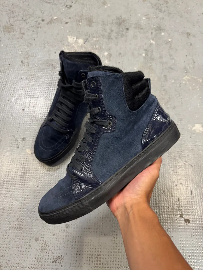 2000s Yves Saint Laurent Navy Suede Leather High Sneakers - Image 6