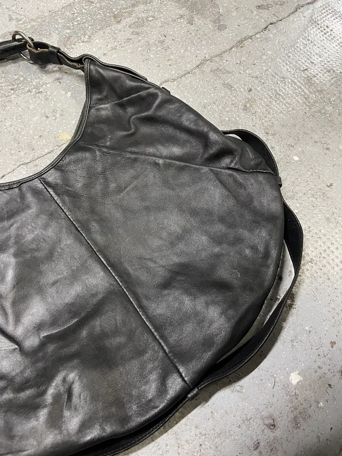 2000s Yves Saint Laurent Tom Ford Mombasa Black Horn Handle Leather Bag - Image 3