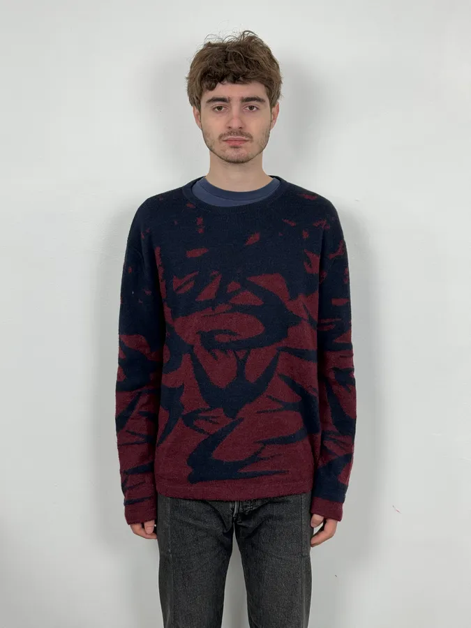 2010s Alexander McQueen Red & Navy Contemporary Sweater - Image 2
