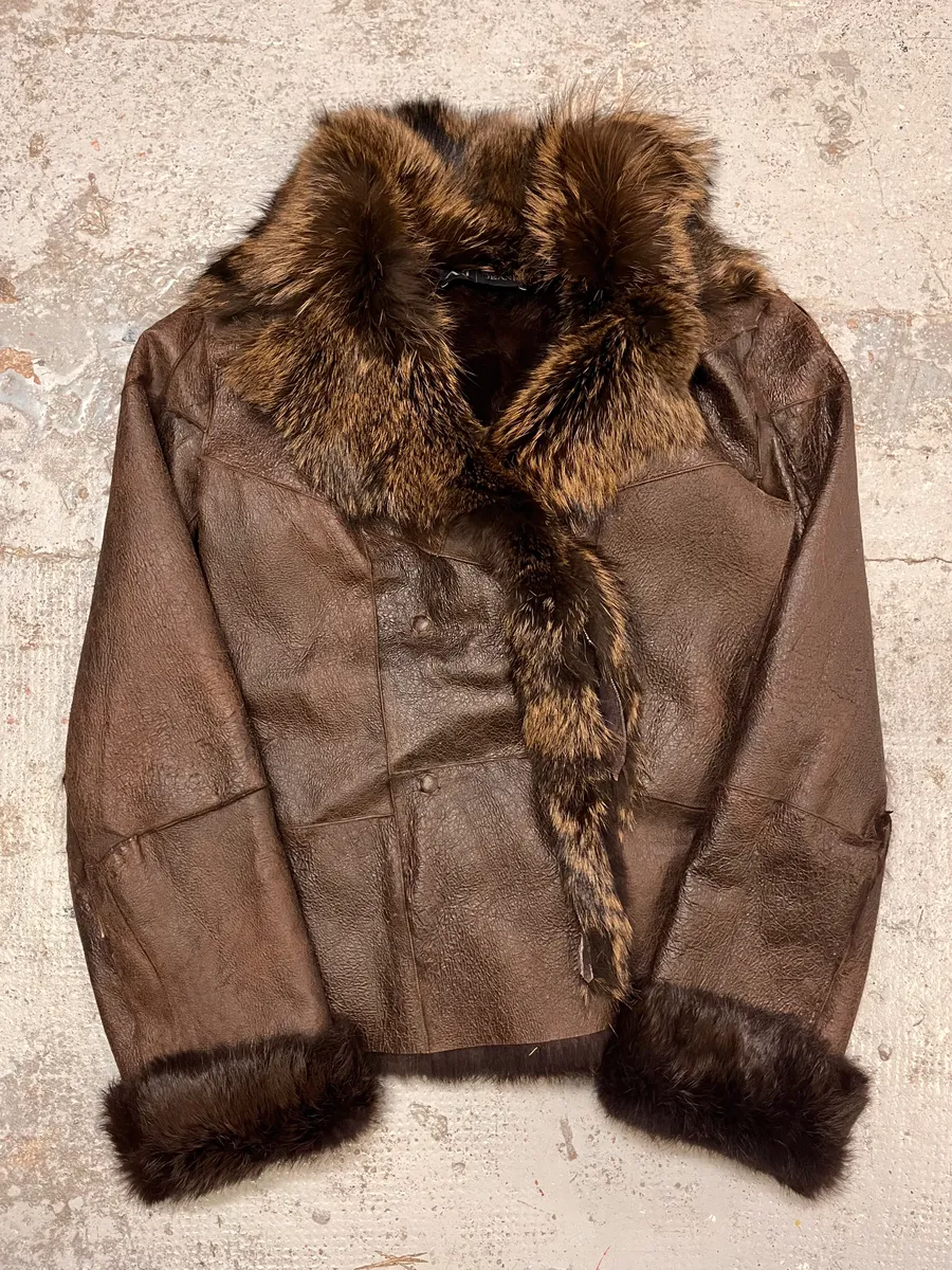 2010s Armani Fur Collar Painted  Brown Leather Jacket - Image 4