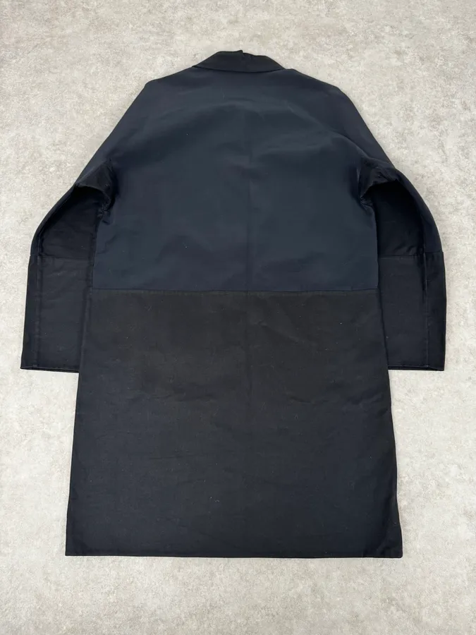 2010s Balenciaga Sample Black & Navy Geometrical Trench Coat - Image 4