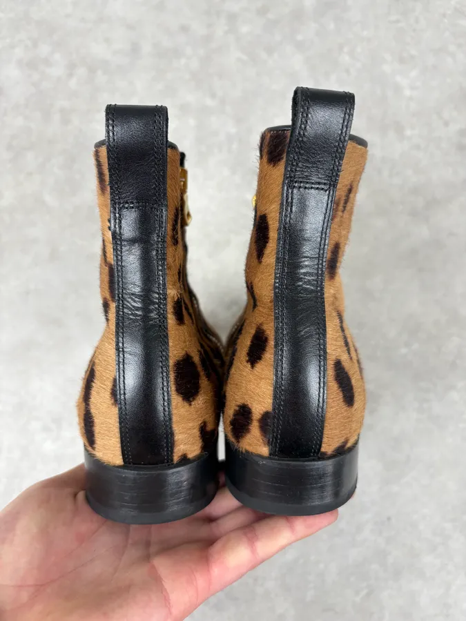 2010s Balmain Leopard Print Fur Leather Boots - Image 6