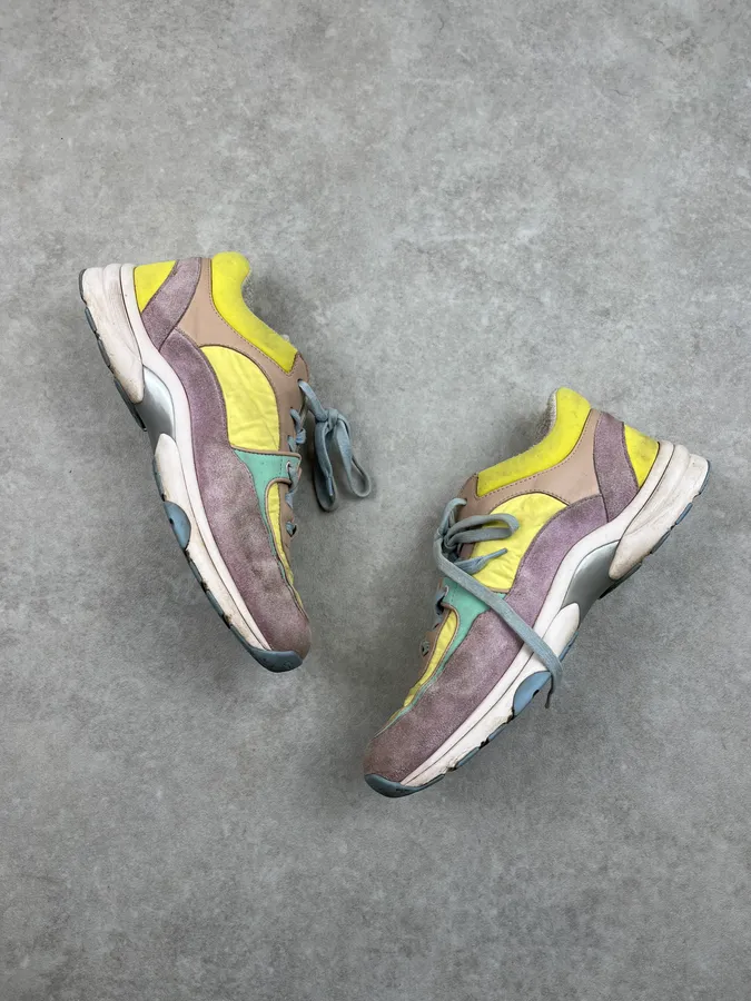 2010s Chanel Yellow CC Runner Sneakers - Image 5