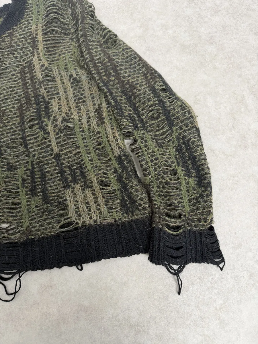 2010s Diesel Camo Green & Black Experimental Destroyed Sweater - Image 9