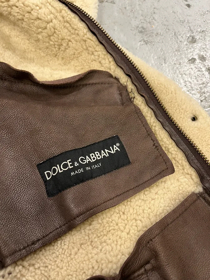 2010s Dolce & Gabbana Beige Shearling Leather Jacket - Image 10