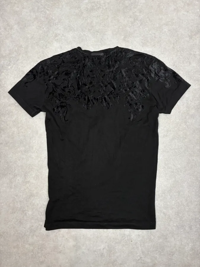 2010s Dolce & Gabbana Black Embroidered T-Shirt - Image 5