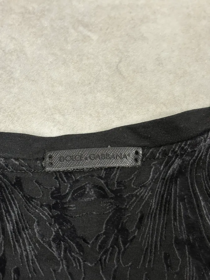 2010s Dolce & Gabbana Black Embroidered T-Shirt - Image 6