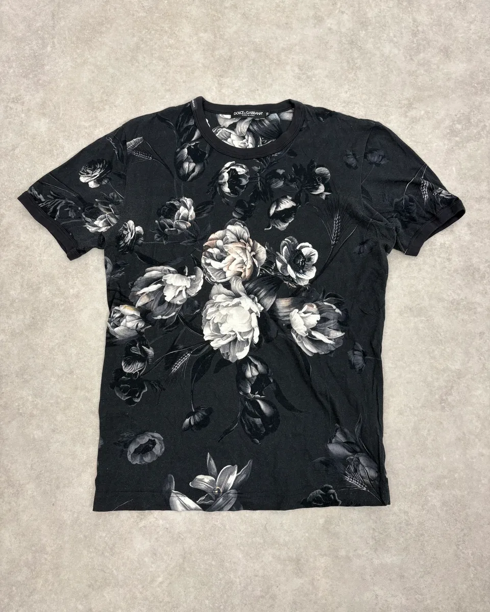 2010s Dolce & Gabbana Black Floral T-Shirt