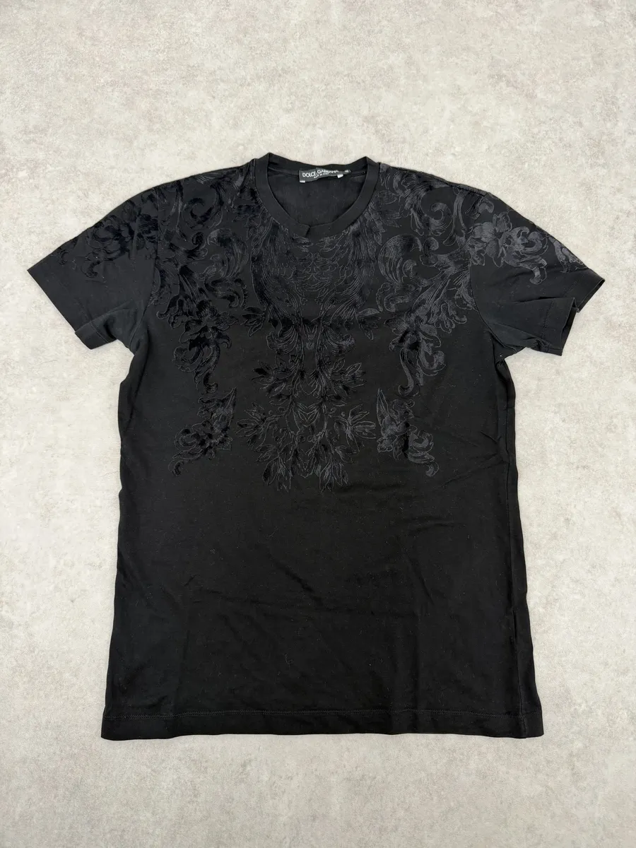 2010s Dolce & Gabbana Black Velvet Floral T-Shirt